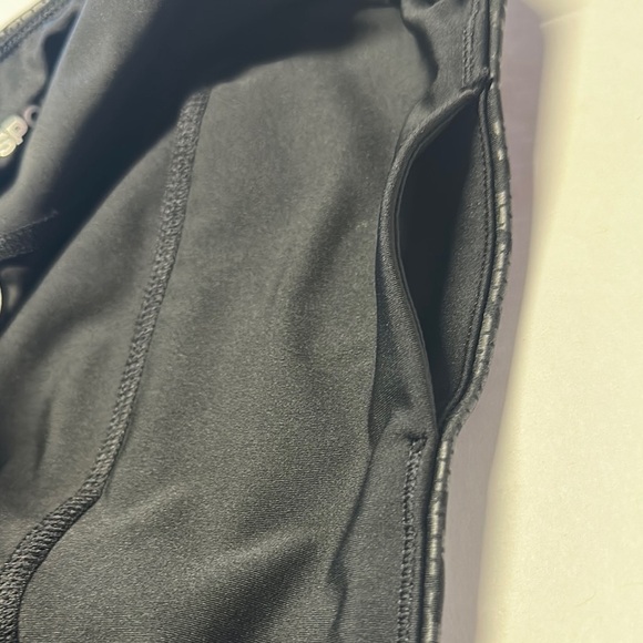 DKNY Black Straight Leg Jeans with Textured Pattern - Picture 4 of 7